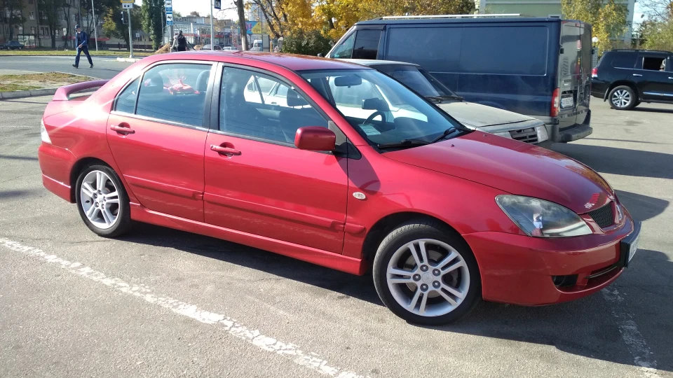 Mitsubishi Lancer 2.0 Sport 5