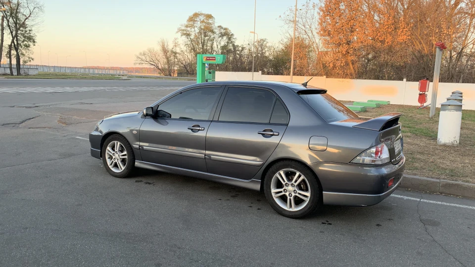 Mitsubishi Lancer 2.0 SPORT