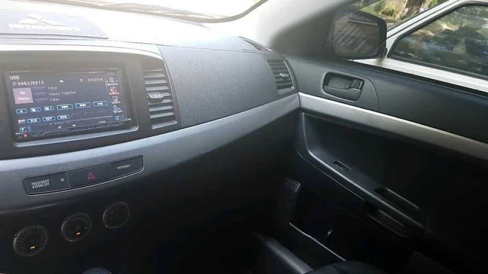 Mitsubishi Lancer 2.0 варіатор 5