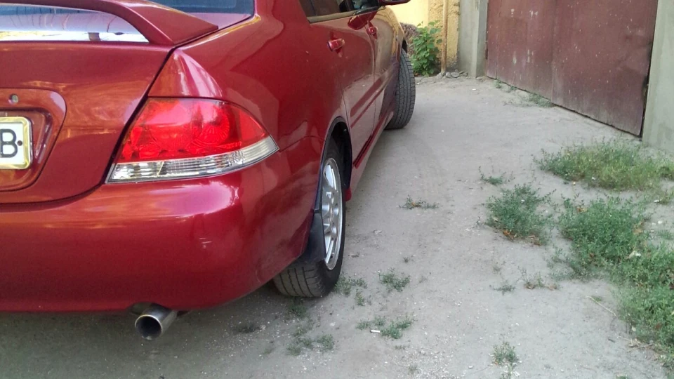 Mitsubishi Lancer 2.0