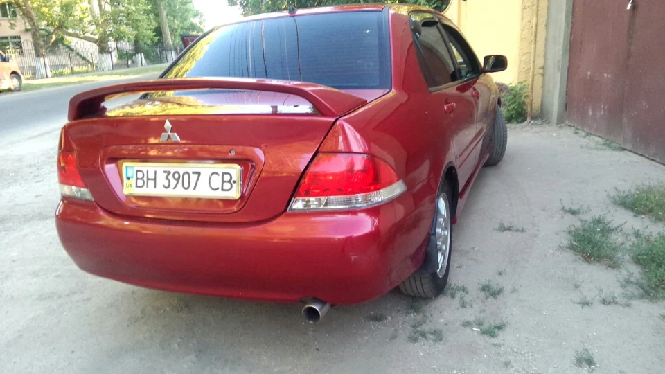 Mitsubishi Lancer 2.0 2