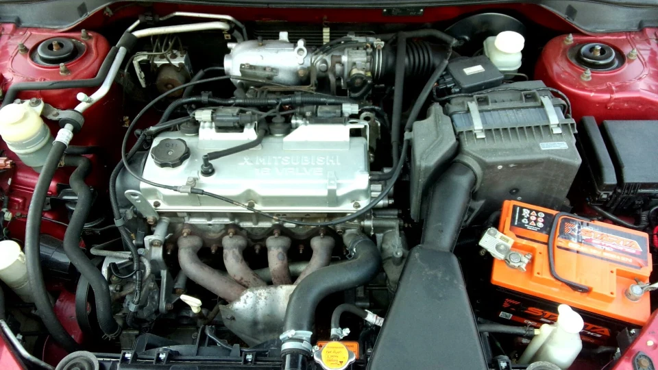Mitsubishi Lancer 2.0 5