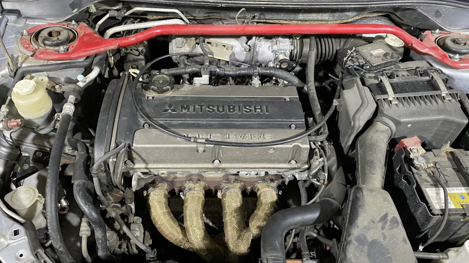 Mitsubishi Lancer 2.0 3