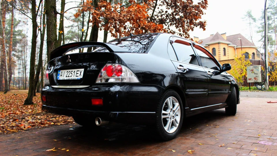 Mitsubishi Lancer 2.0
