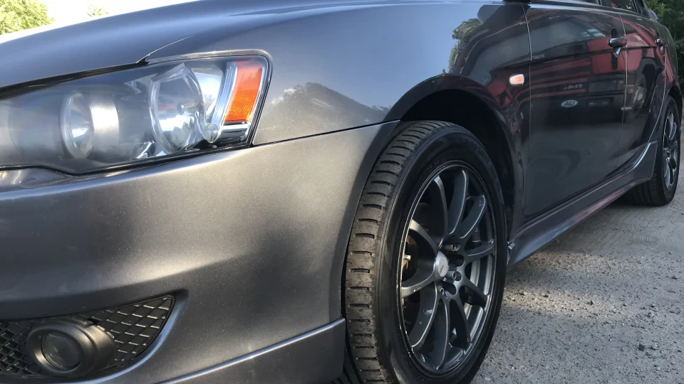 Mitsubishi Lancer 2.0 3