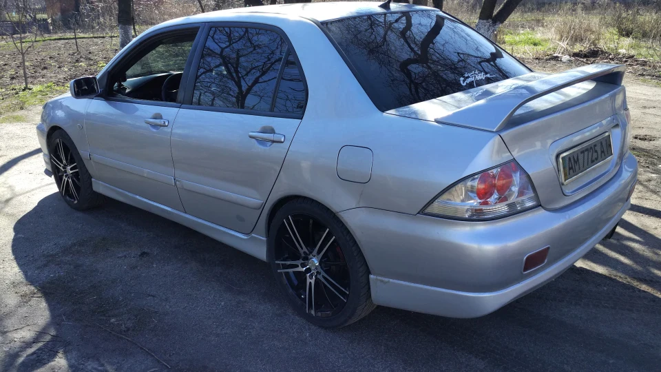 Mitsubishi Lancer 2.0