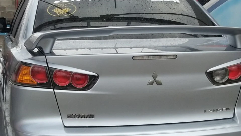 Mitsubishi Lancer 2.0 5