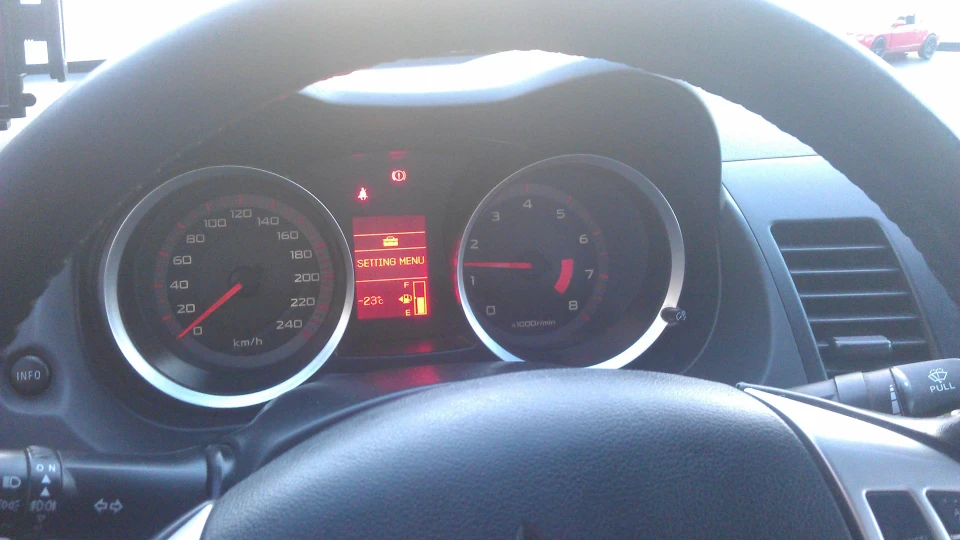 Mitsubishi Lancer 2.0 3