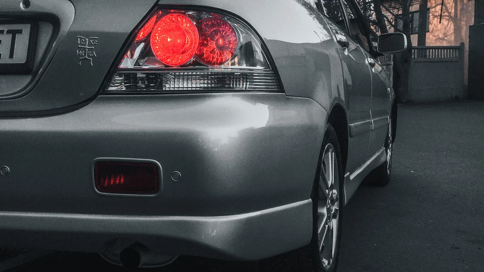 Mitsubishi Lancer 2.0АТ 2