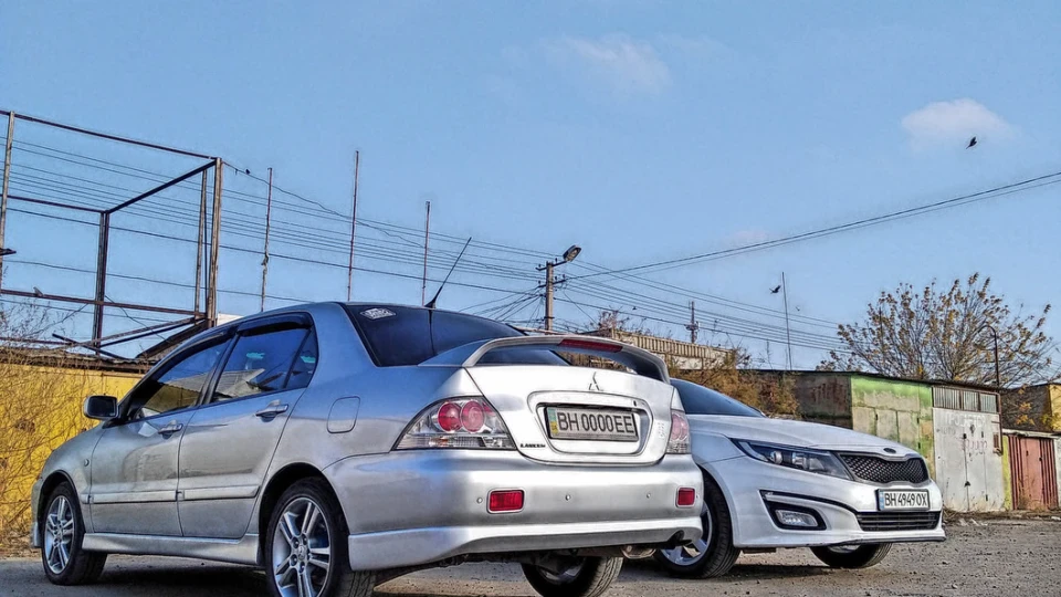 Mitsubishi Lancer 2.0АТ 4