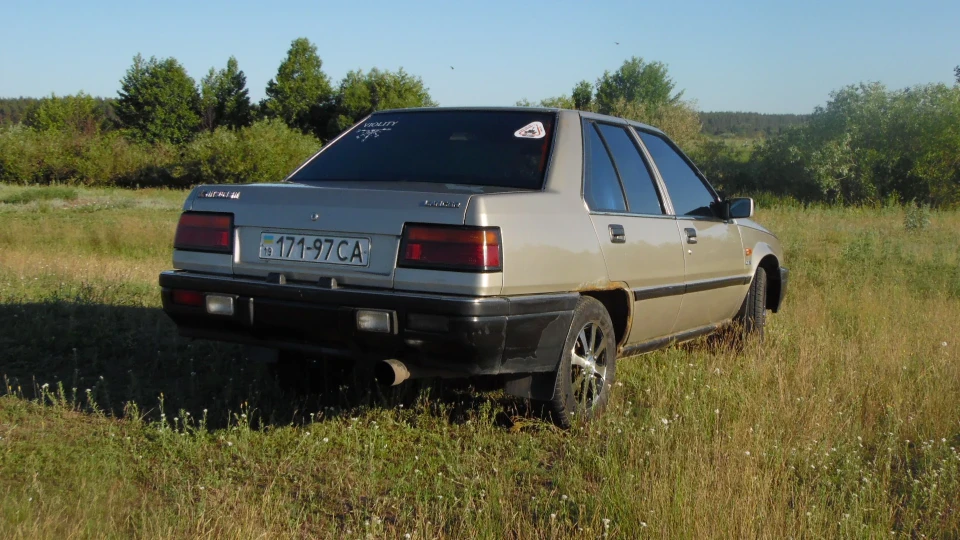 Mitsubishi Lancer 270 000 політ нормальний