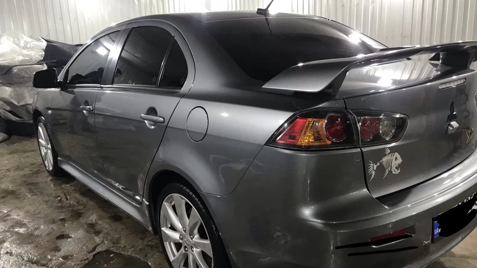 Mitsubishi Lancer Акула 2