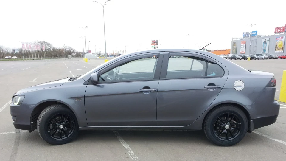 Mitsubishi Lancer Алігатор 4
