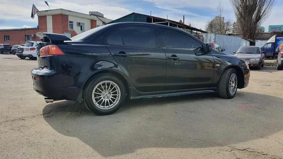 Mitsubishi Lancer Безключова 2