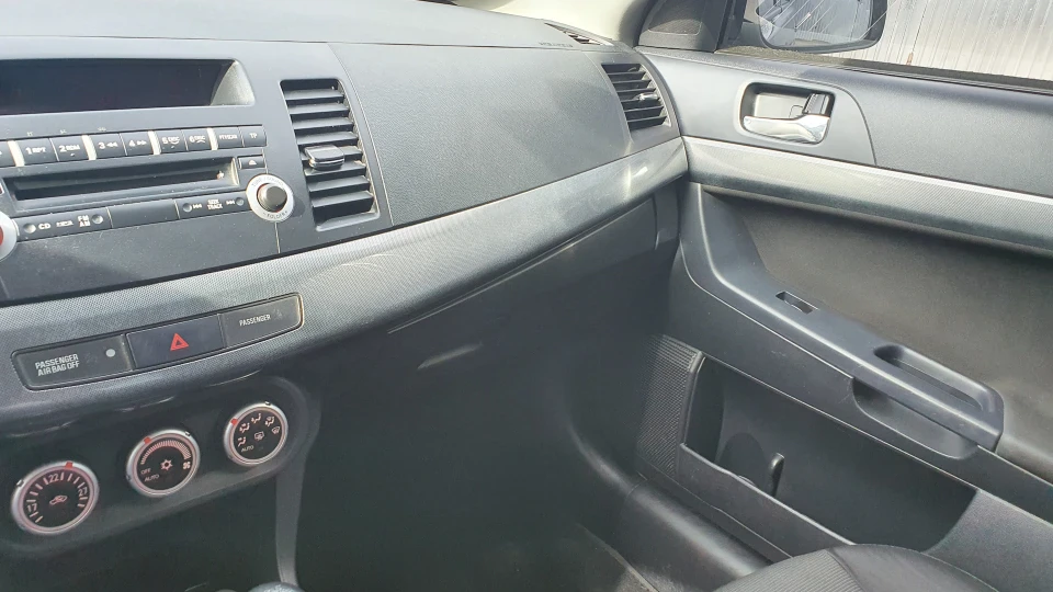 Mitsubishi Lancer Безключова 4
