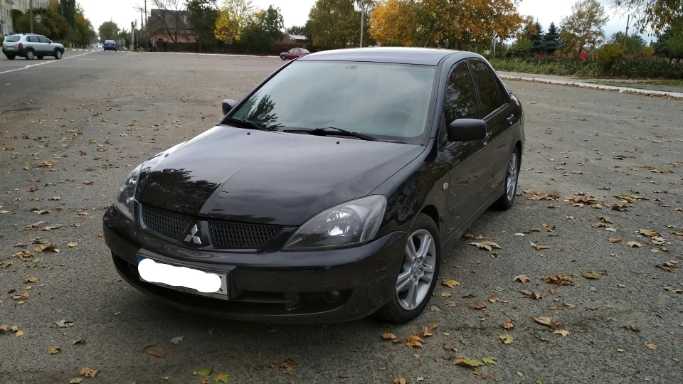 Mitsubishi Lancer ЧОРНИЙ 2.0 АКПП 2