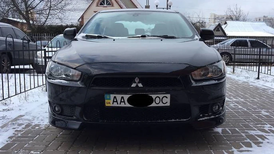 Mitsubishi Lancer "Black Fire"