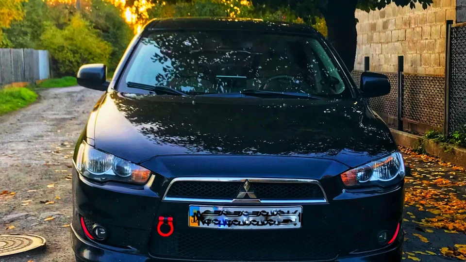 Mitsubishi Lancer “Black Raven” 4