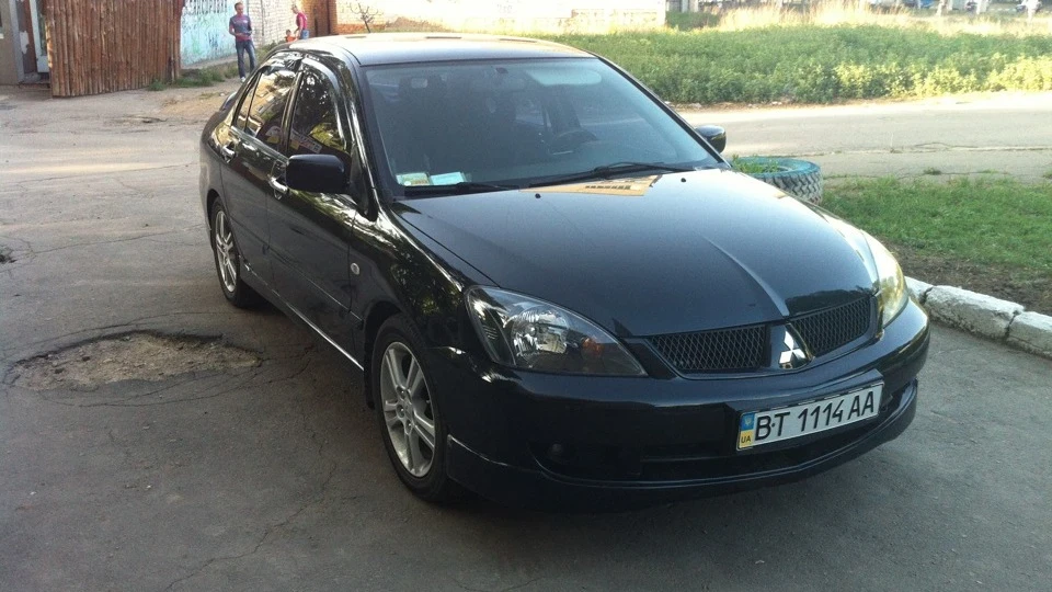 Mitsubishi Lancer black shark 2.0 3