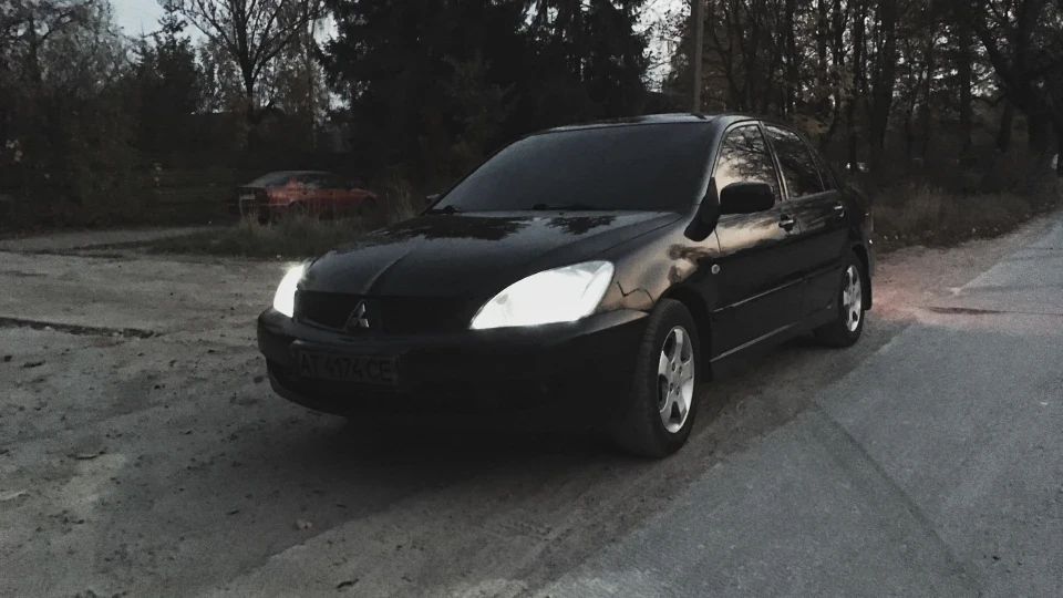 Mitsubishi Lancer Black Style 2