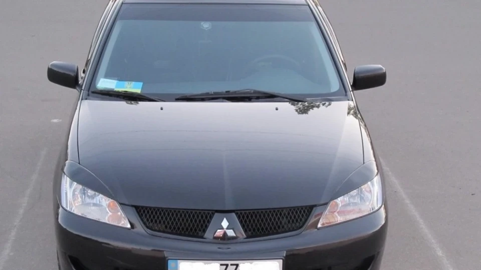 Mitsubishi Lancer BlacK's BrotheR 3