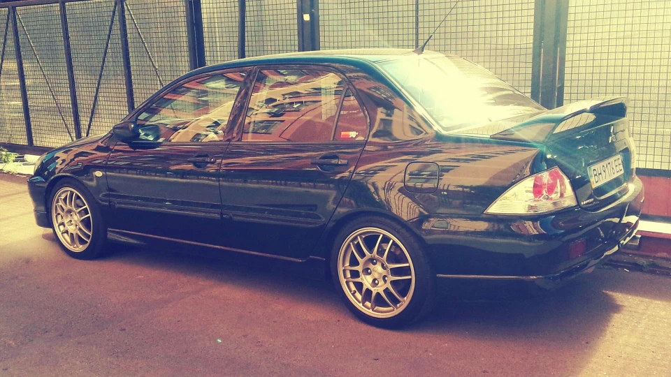 Mitsubishi Lancer blackStock 2