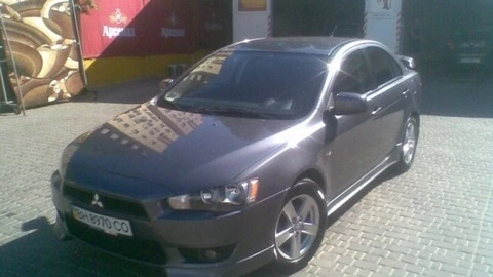 Mitsubishi Lancer Black&White