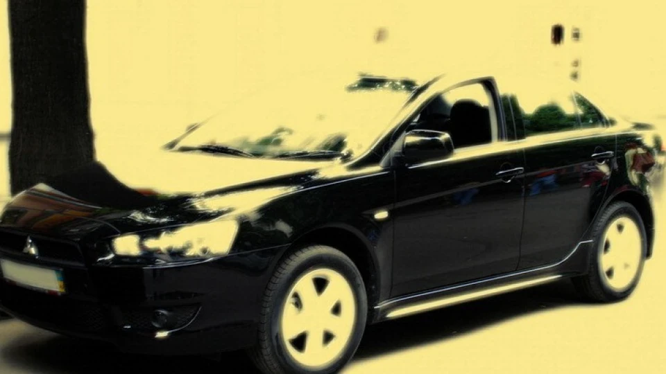 Mitsubishi Lancer Чорна, як сажа-))) 2