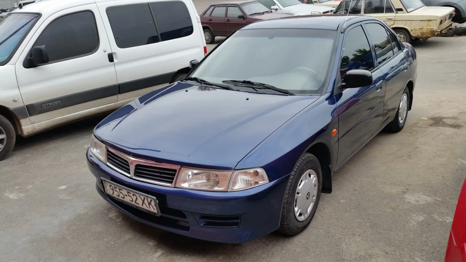 Mitsubishi Lancer CK1A 3