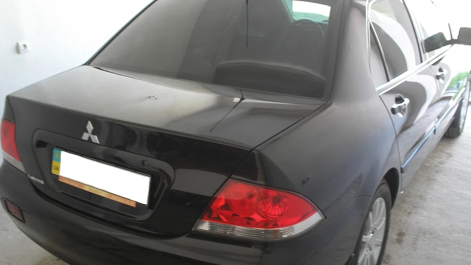 Mitsubishi Lancer Замурзаний )