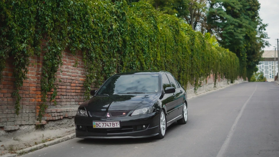 Mitsubishi Lancer Dark Rider 2.0 M.T 4