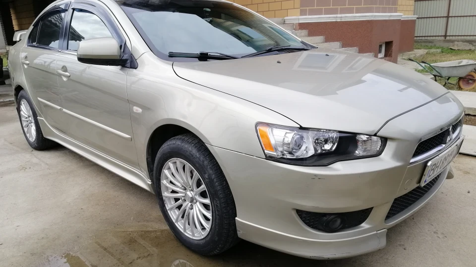 Mitsubishi Lancer EX 2.0 GT