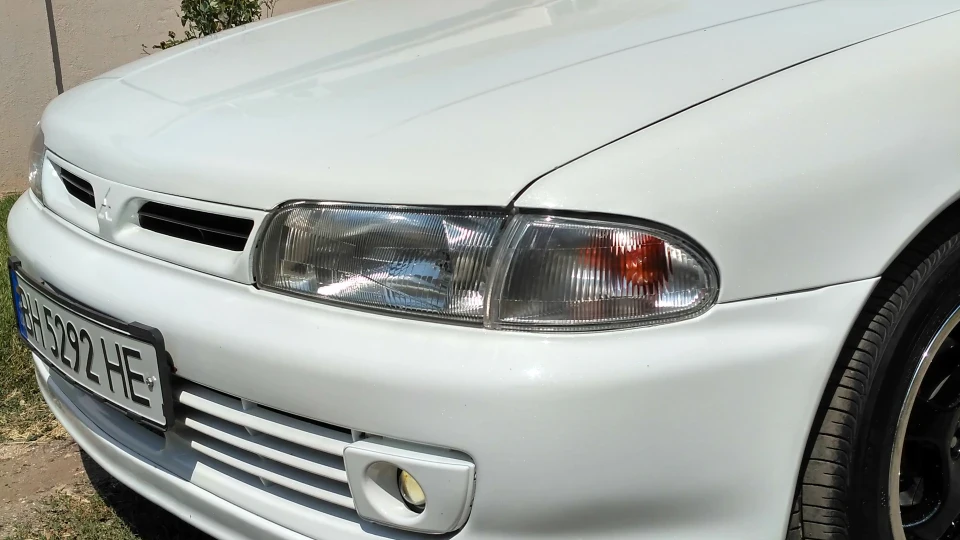 Mitsubishi Lancer GLX i 4