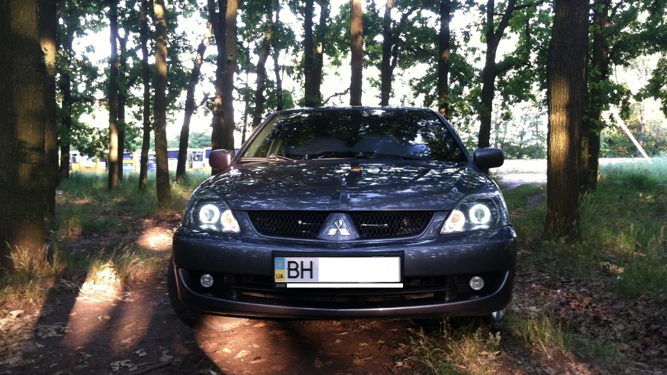 Mitsubishi Lancer Gray Shark 3