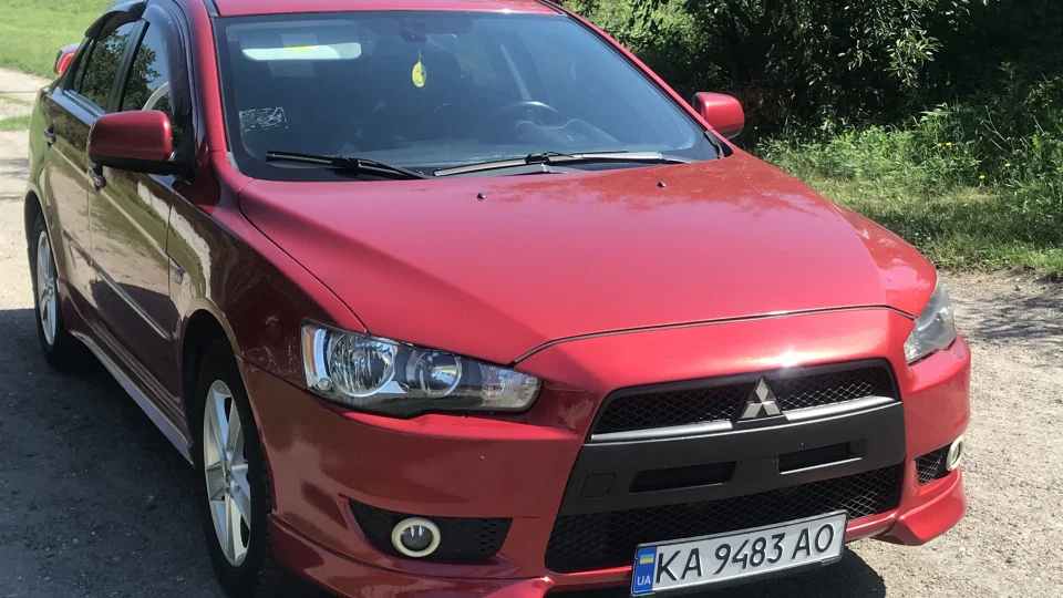 Mitsubishi Lancer GT 5