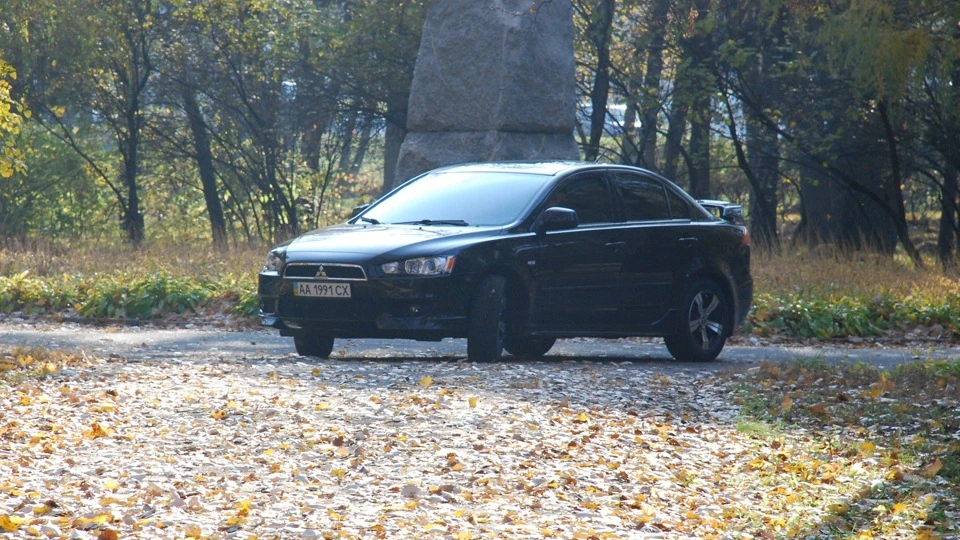 Mitsubishi Lancer GT1991 3
