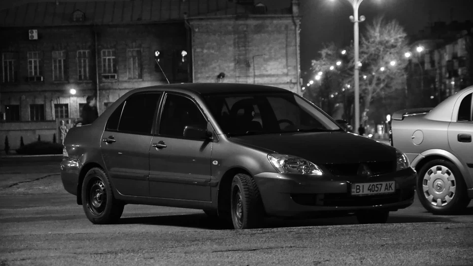Mitsubishi Lancer IX 3