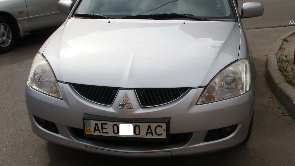 Mitsubishi Lancer ІХ 3