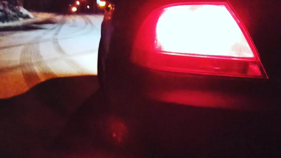 Mitsubishi Lancer Червоний металік 3
