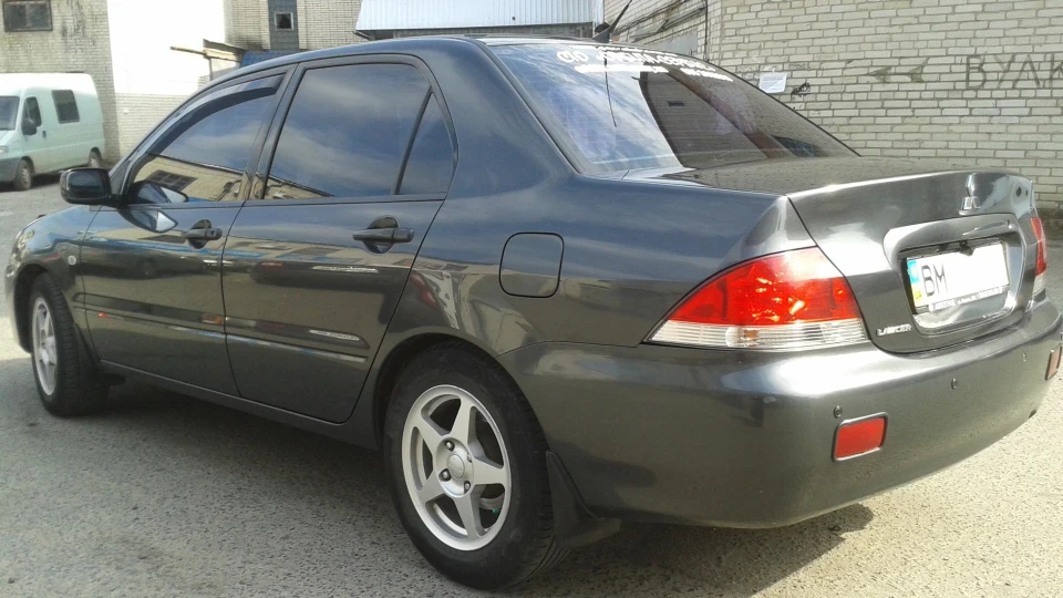 Mitsubishi Lancer Lancer IX 1.6 MT 5