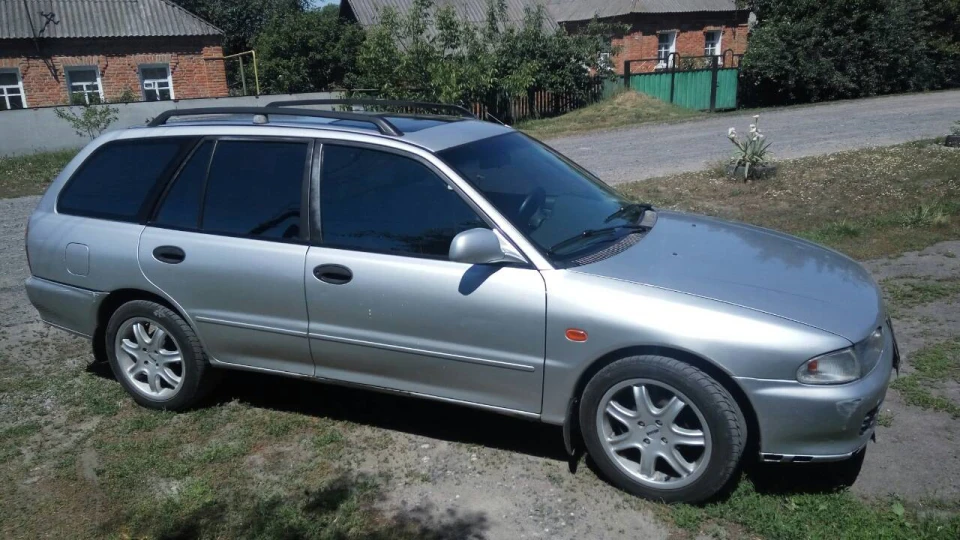 Mitsubishi Lancer LancerOK