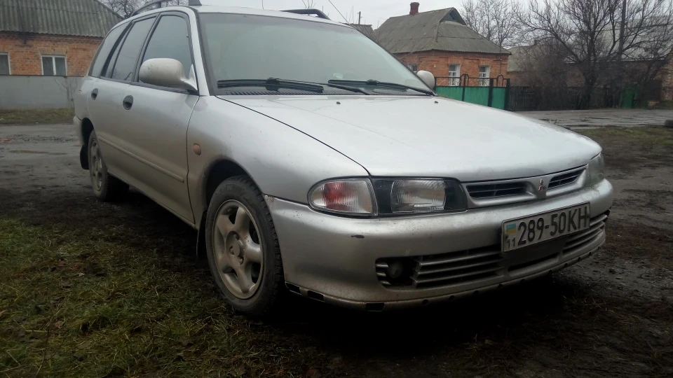 Mitsubishi Lancer LancerOK 5