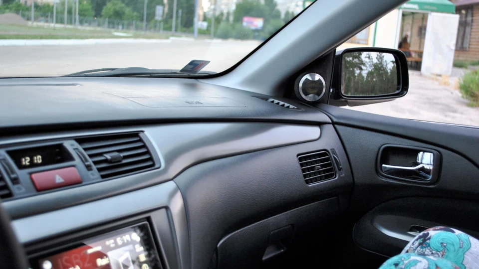 Mitsubishi Lancer Блискавка 4