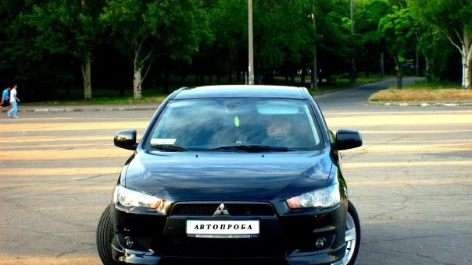 Mitsubishi Lancer Nigger 2