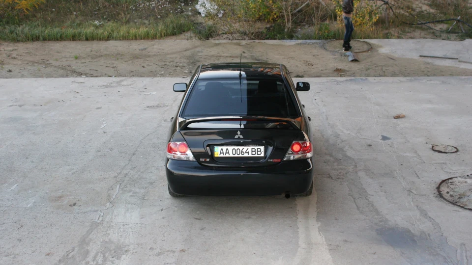 Mitsubishi Lancer OZ Rally Edition 3