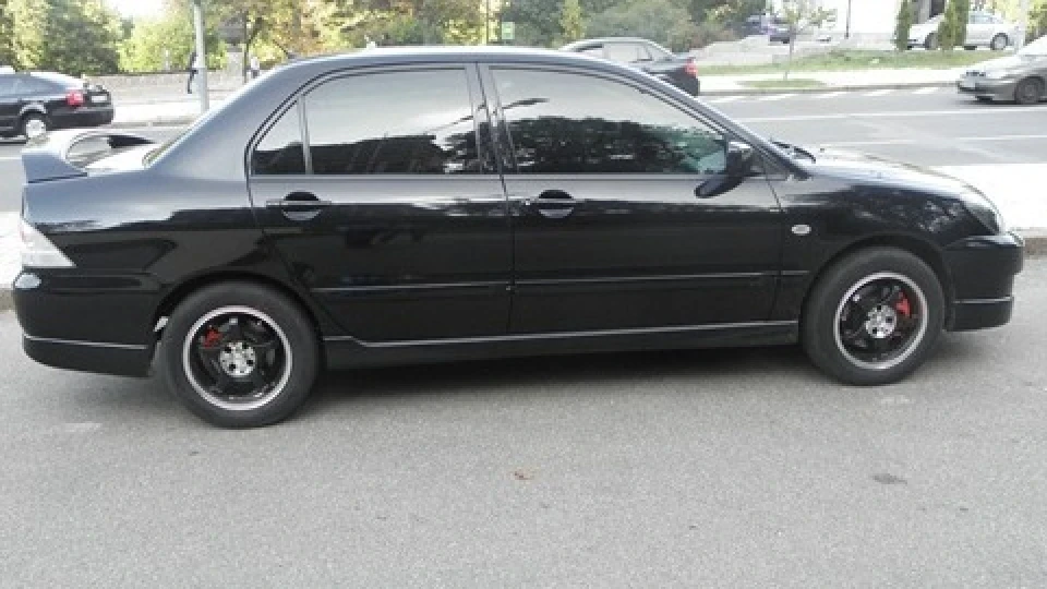 Mitsubishi Lancer "Profi Tunned" 4