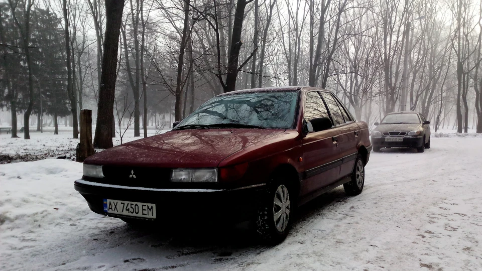 Mitsubishi Lancer //R-E-D 4
