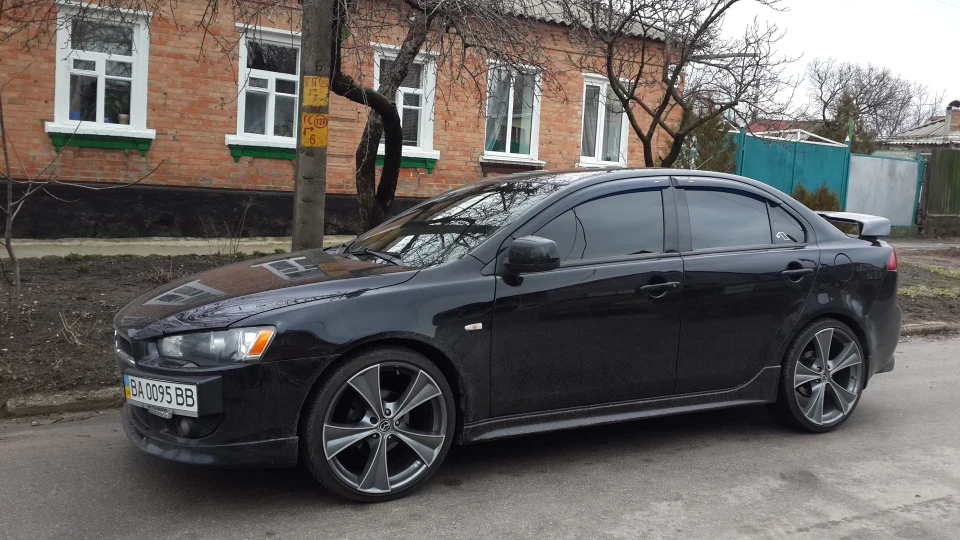 Mitsubishi Lancer R20 NotAnEvo 5