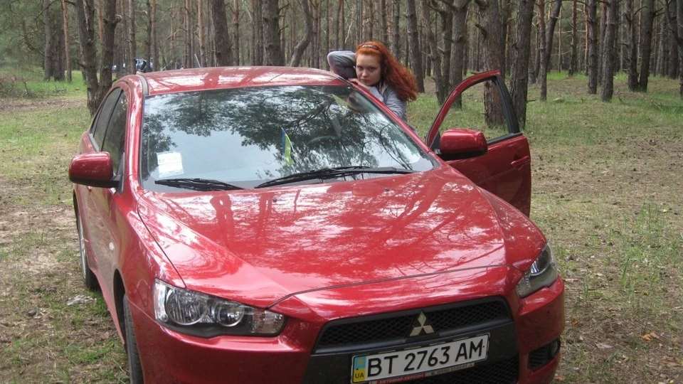 Mitsubishi Lancer Red Arrow 2