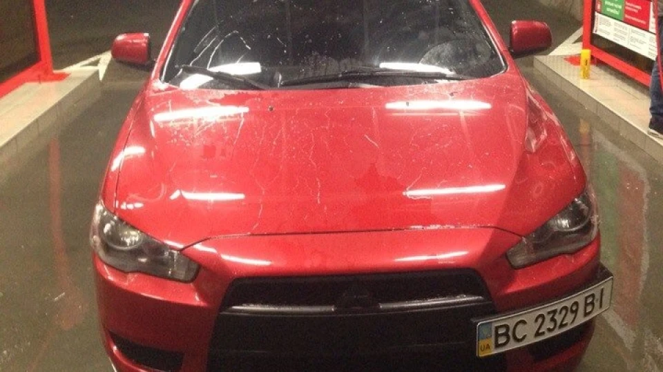 Mitsubishi Lancer Red Devill 2